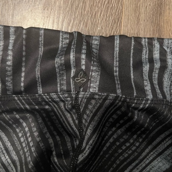 Prana‎ capris - Picture 4 of 4